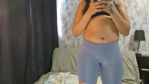 Snapshot of liyahlexi chatting on 01-16-26, 06:45 LiyahLexi online show from 01-16-26, 06:45