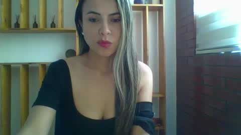 Snapshot of liz_28 chatting on 10-22-25, 03:01 liz_28 online show from 10-22-25, 03:01