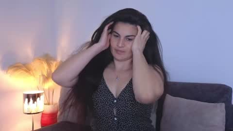 Snapshot of liz_devine chatting on 02-04-25, 02:21 liz online show from 02-04-25, 02:21