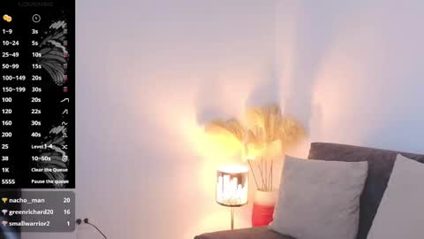 Snapshot of liz_devine chatting on 02-12-25, 06:51 liz online show from 02-12-25, 06:51