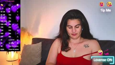 Snapshot of liz_devine chatting on 02-25-25, 09:46 liz online show from 02-25-25, 09:46