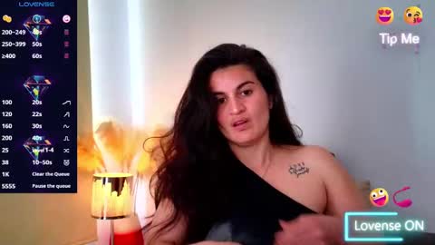 Snapshot of liz_devine chatting on 03-08-25, 04:39 liz online show from 03-08-25, 04:39