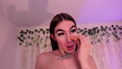 Liz Luna online show from 03-04-26, 11:22