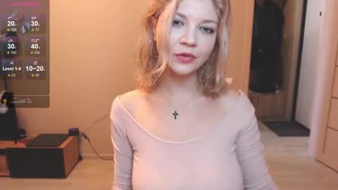 Liza Wet online show from 10-31-25, 02:56
