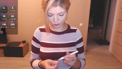 Liza Wet online show from 11-18-25, 03:34