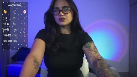 Snapshot of lizasoto chatting on 06-27-26, 09:47 Liza online show from 06-27-26, 09:47