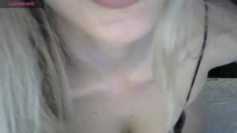 LizaSweetyy online show from 03-21-26, 09:47