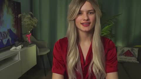 Sunnheart online show from 02-19-25, 05:27