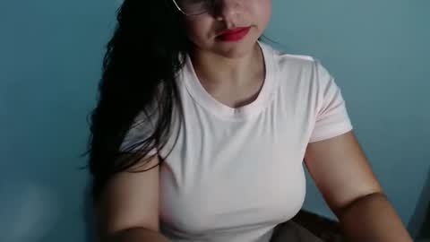 Snapshot of lizbodu chatting on 12-09-24, 10:20 Lizze Bodu 3 online show from 12-09-24, 10:20