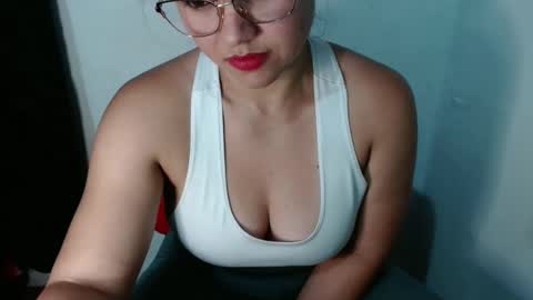 Snapshot of lizbodu chatting on 01-06-25, 10:58 Lizze Bodu 3 online show from 01-06-25, 10:58