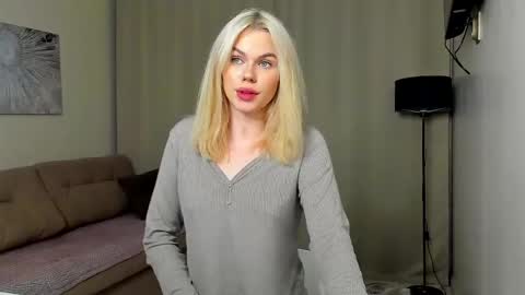 lizz or lisa online show from 05-11-26, 07:11