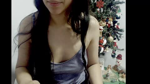 lizz1305 online show from 12-13-24, 03:21