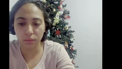 Snapshot of lizz1305 chatting on 01-02-25, 03:40 lizz1305 online show from 01-02-25, 03:40