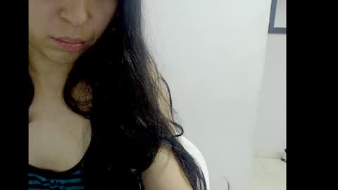 Snapshot of lizz1305 chatting on 01-27-25, 09:33 lizz1305 online show from 01-27-25, 09:33