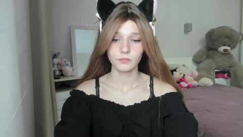 lizza_a online show from 05-08-26, 05:07