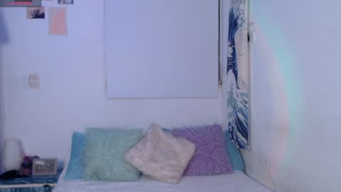 Snapshot of lizza_scott chatting on 06-09-26, 12:33 Lizza Scott online show from 06-09-26, 12:33