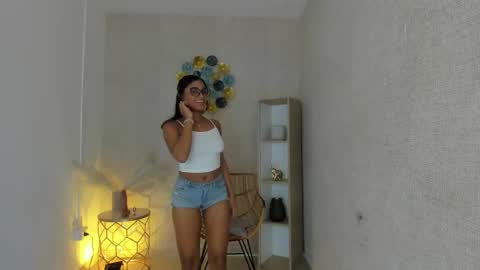 Lizza  online show from 12-16-25, 12:10