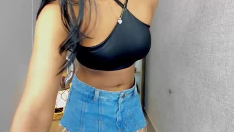 Lizza  online show from 02-08-26, 12:19