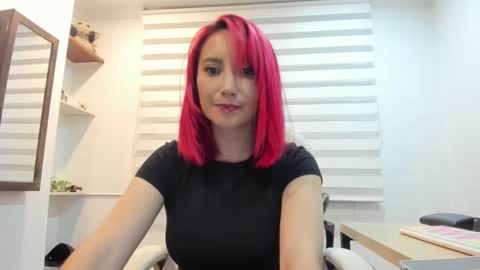 lizzdoux online show from 11-07-25, 02:44