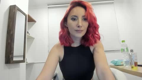 lizzdoux online show from 11-19-25, 02:22