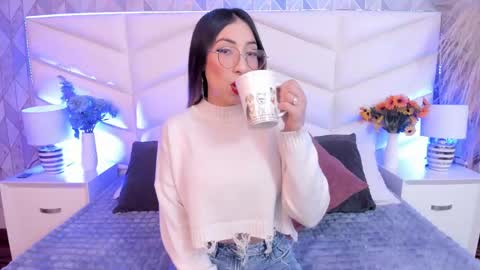 LIZZI online show from 01-15-26, 12:10