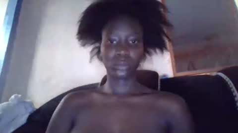 Snapshot of lizzie2020 chatting on 07-17-26, 03:39 lizzie2020 online show from 07-17-26, 03:39