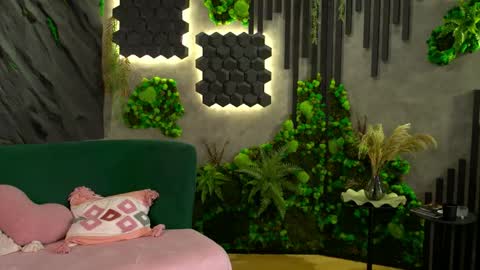 Snapshot of lizzofkiss chatting on 05-20-26, 08:53 Liza online show from 05-20-26, 08:53