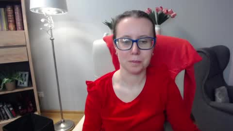 Lizzy online show from 02-26-26, 05:50