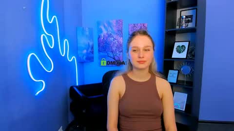 Snapshot of lizzy_sweety_purrr chatting on 06-05-26, 10:10 lizzy_sweety_purrr online show from 06-05-26, 10:10