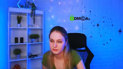 Snapshot of lizzy_sweety_purrr chatting on 06-09-26, 11:11 lizzy_sweety_purrr online show from 06-09-26, 11:11