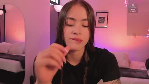 Lizzy Colins online show from 06-21-26, 06:10