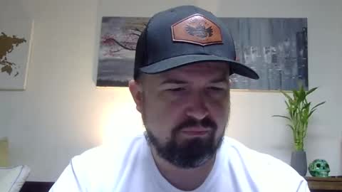 Snapshot of lj345689 chatting on 11-12-25, 01:17 lj345689 online show from 11-12-25, 01:17