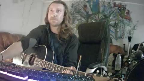 lkonig504475 online show from 10-09-25, 03:21