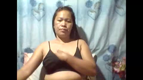 Snapshot of llanie888 chatting on 03-12-25, 07:02 llanie888 online show from 03-12-25, 07:02