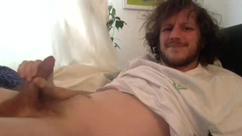 Snapshot of llazer1 chatting on 02-01-26, 11:20 llazer1 online show from 02-01-26, 11:20