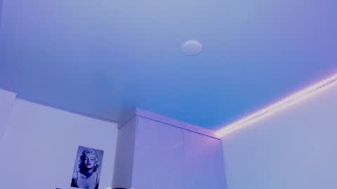 lliamm 2 online show from 06-21-26, 06:05
