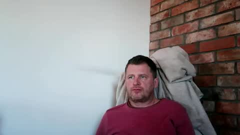 Snapshot of lllukasssxxx chatting on 05-18-26, 03:40 lllukasssxxx online show from 05-18-26, 03:40