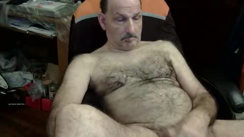 loades182025 online show from 10-24-25, 03:14