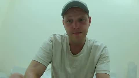 lobert96 online show from 07-26-26, 08:27