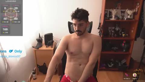 Lobito blanco Thefckingwolf main account online show from 02-18-26, 05:20