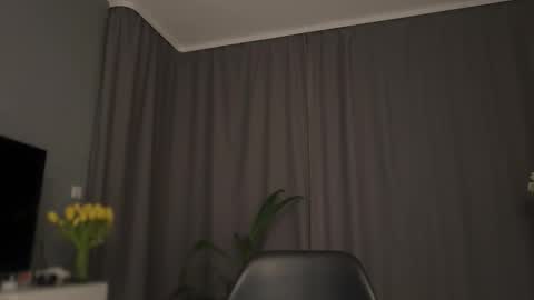 Snapshot of lodemure_ chatting on 03-14-26, 01:44 Lolla online show from 03-14-26, 01:44