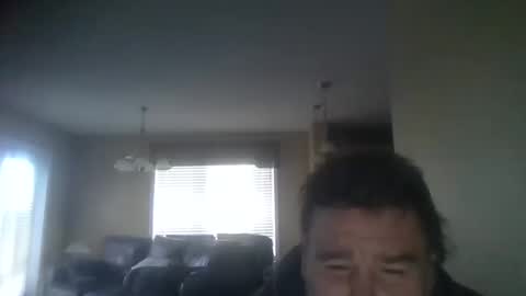 Snapshot of log2398 chatting on 10-18-25, 11:16 log online show from 10-18-25, 11:16