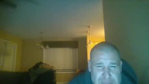 Snapshot of log2398 chatting on 11-23-25, 03:50 log online show from 11-23-25, 03:50