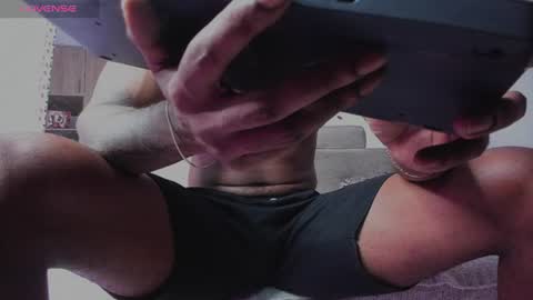 LOGAN DRAKE online show from 06-24-26, 04:33