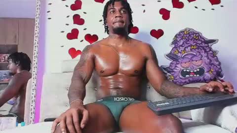 LOGAN DRAKE online show from 07-06-26, 10:45