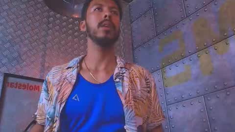 Snapshot of logan_mercer chatting on 12-16-25, 03:33 logan_mercer online show from 12-16-25, 03:33