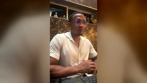 logan_varela online show from 07-22-26, 11:13