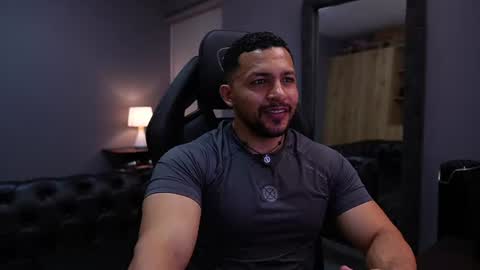 loganmartinx online show from 07-18-26, 10:46