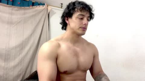 Snapshot of logann_x3 chatting on 07-23-26, 04:21 Logan online show from 07-23-26, 04:21