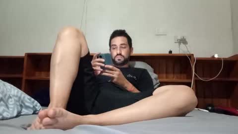 Logans online show from 04-28-26, 03:44